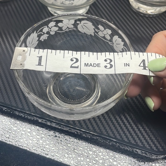 Dessert / Custard Cups, White Enamel Leaves & Flowers, Set of 6. Vintage - Picture 5 of 6